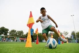 F1车王舒马赫迎57岁生日 女儿晒童年合照 滑雪事故12年后仍无好消息