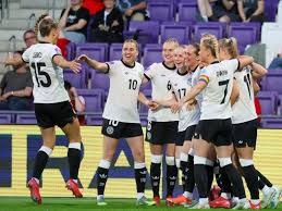 解析匹兹堡海盗队如何在低预算压力下通过精细化运营维持球队生存